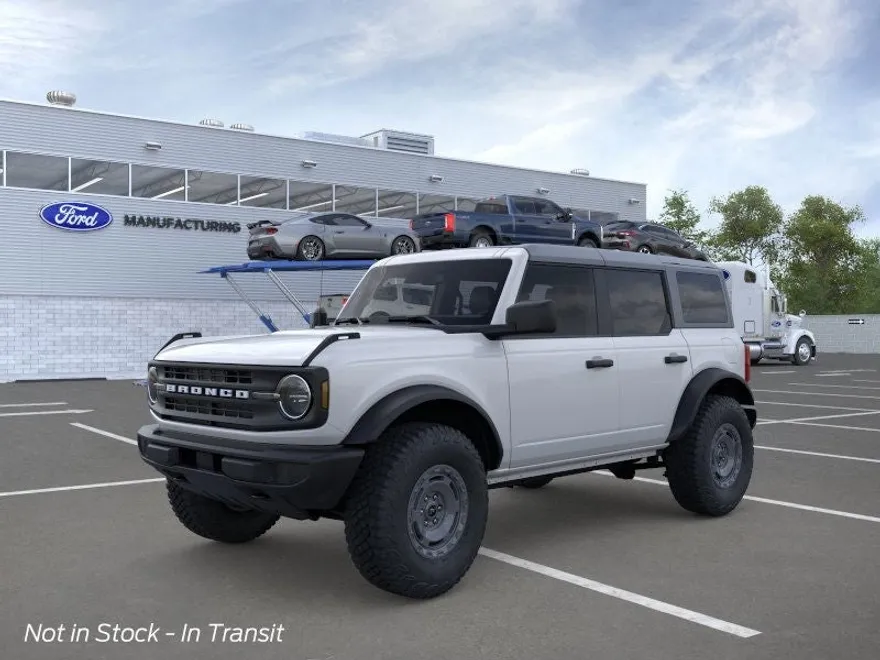 2025 Ford Bronco Base photo 1