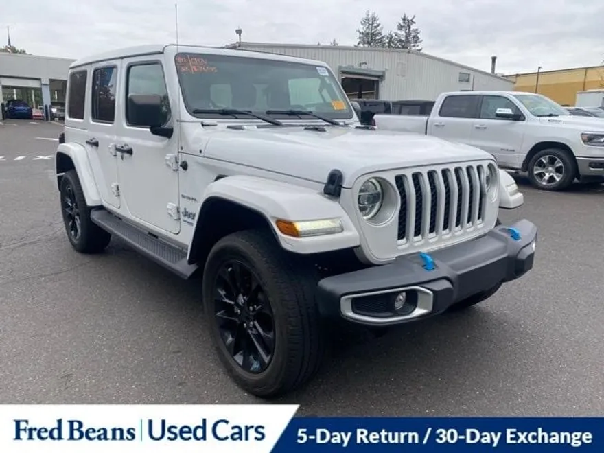 2022 Jeep Wrangler Unlimited Sahara 4xe photo 1