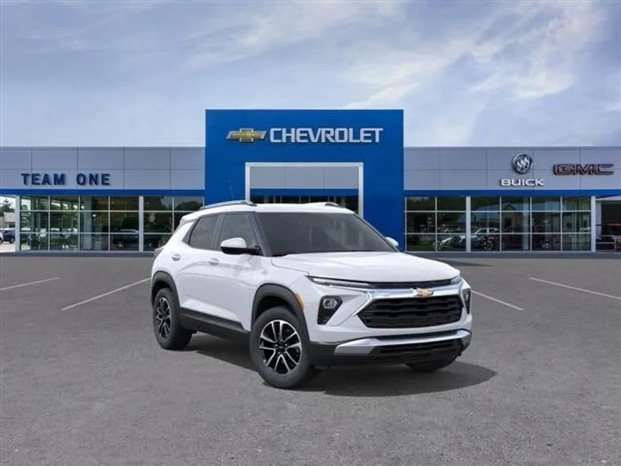 2026 Chevrolet Trailblazer LT photo 1