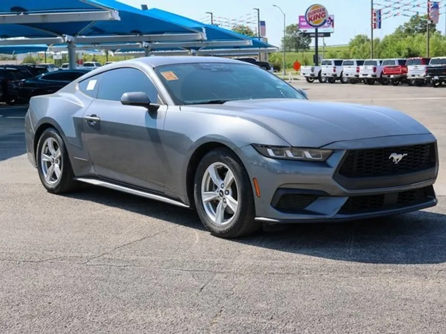 2024 Ford Mustang EcoBoost photo 1