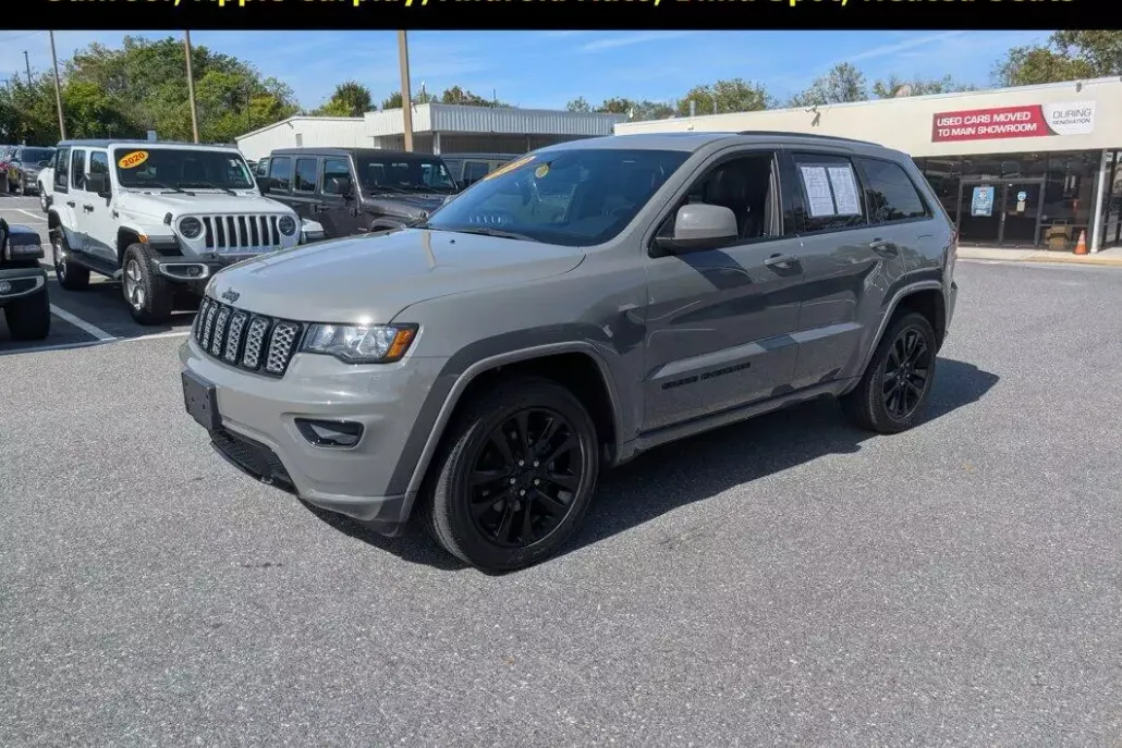 2020 Jeep Grand Cherokee Altitude photo 1