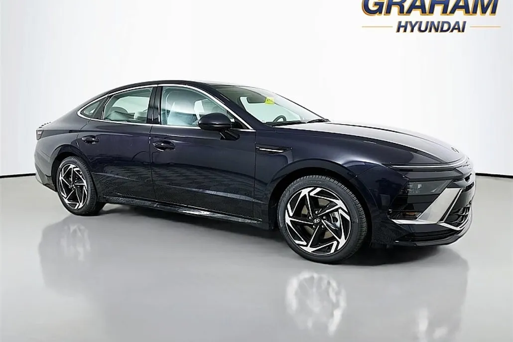 2026 Hyundai Sonata SEL Sport photo 1