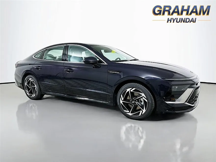 2026 Hyundai Sonata SEL Sport photo 1