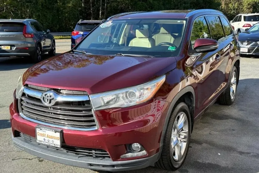 2015 Toyota Highlander Limited Platinum photo 1