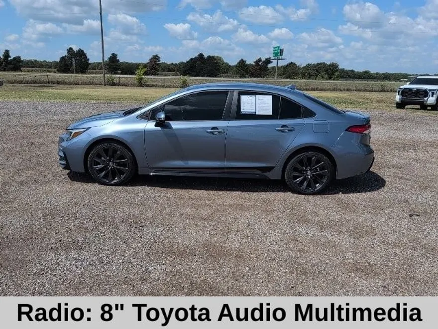 2024 Toyota Corolla SE photo 1