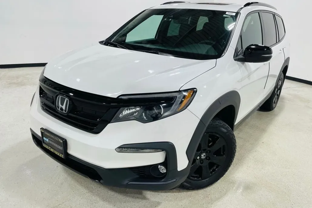 2022 Honda Pilot TrailSport photo 1