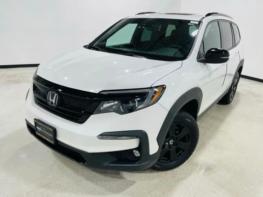 2022 Honda Pilot TrailSport photo 1