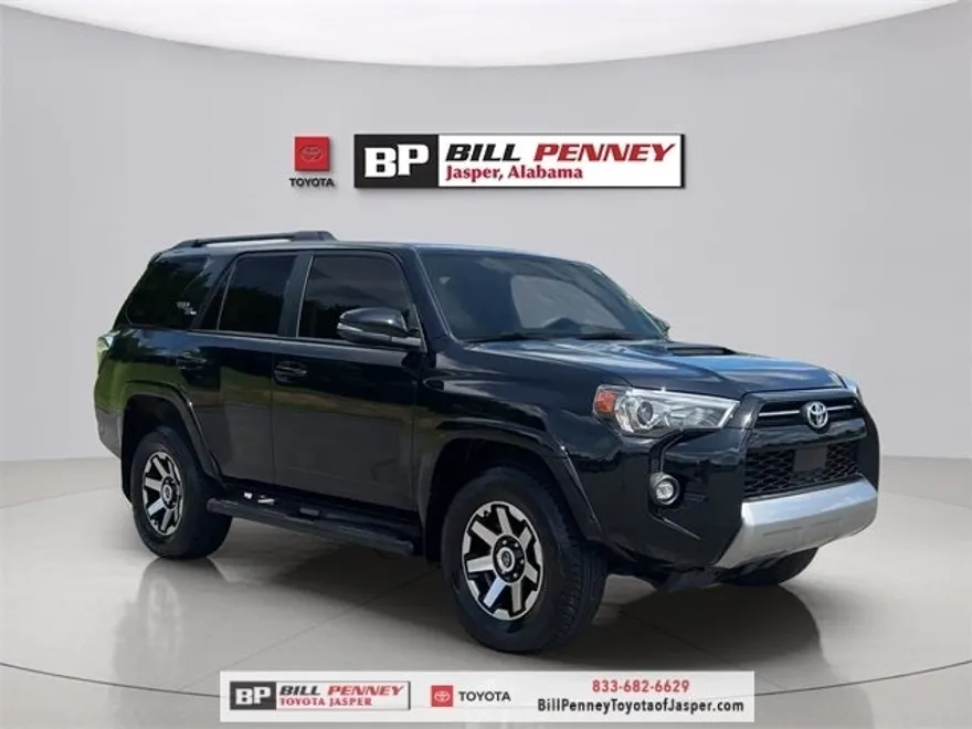 2023 Toyota 4Runner TRD Off-Road Premium photo 1