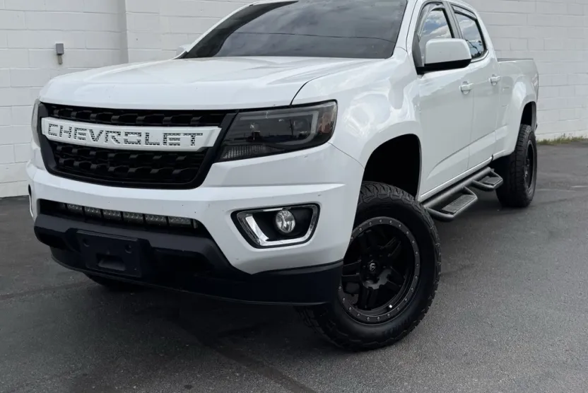 2016 Chevrolet Colorado LT photo 1