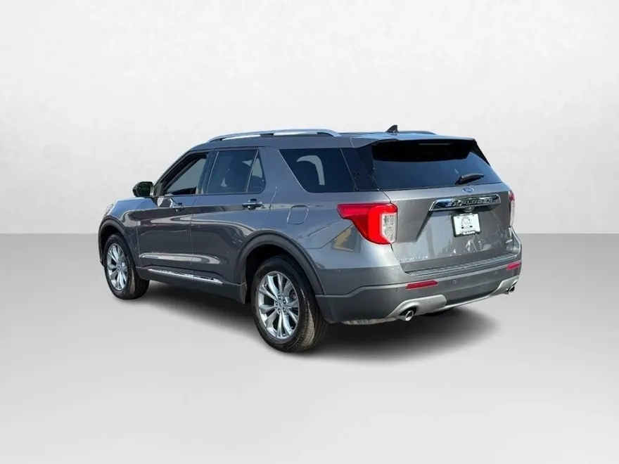 2023 Ford Explorer Limited photo 1