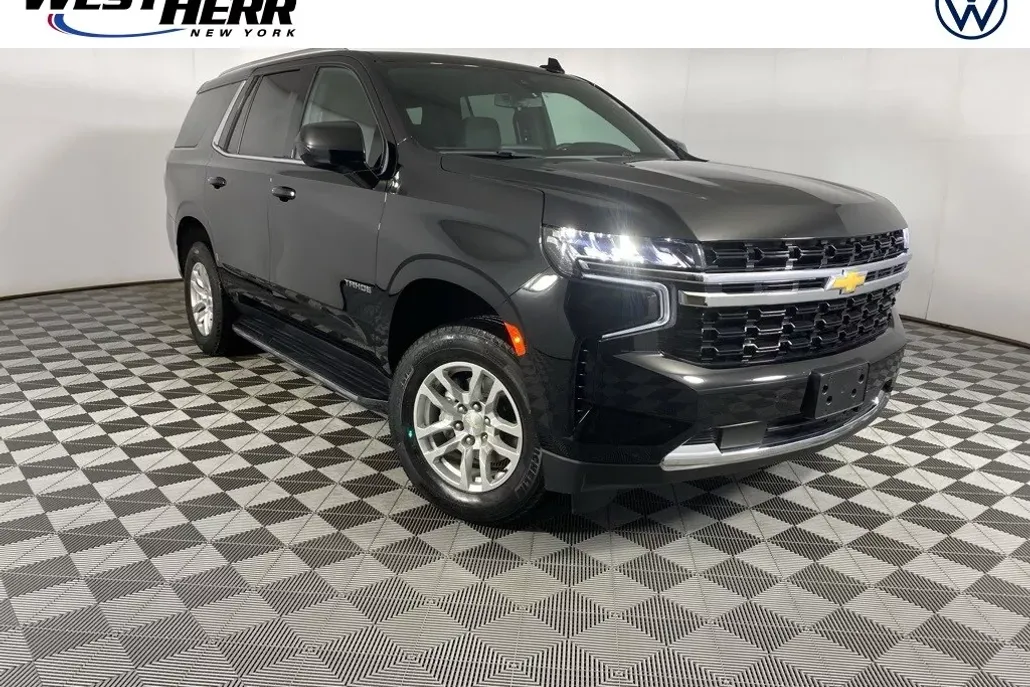 2022 Chevrolet Tahoe LS photo 1