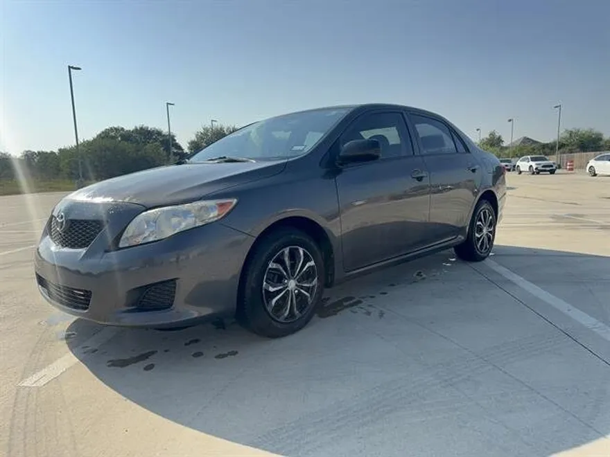 2009 Toyota Corolla photo 1