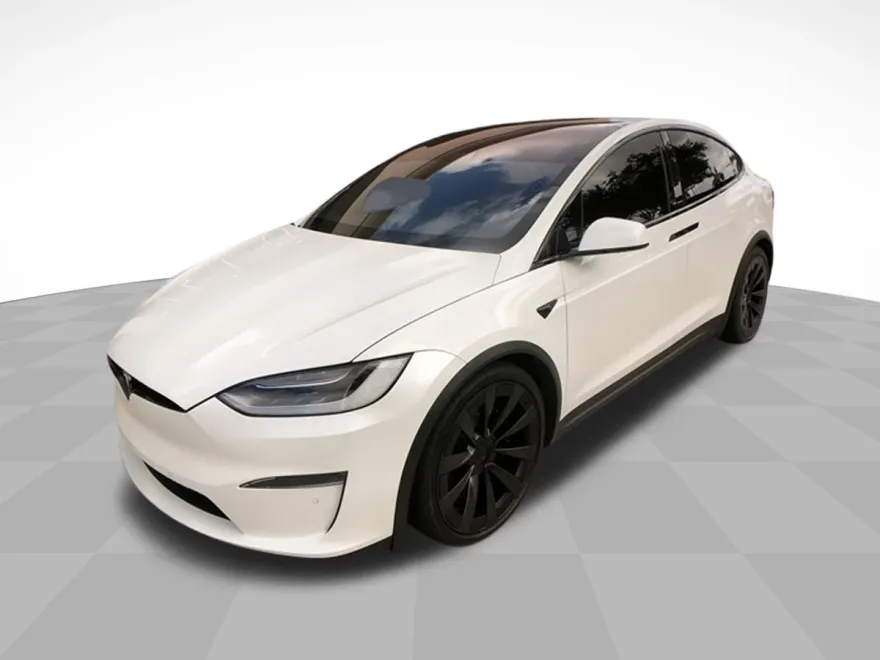 2022 Tesla Model X Plaid photo 1