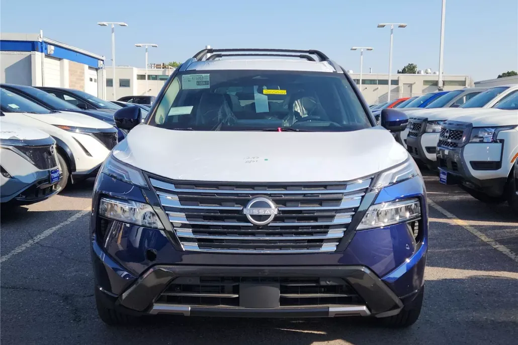 2026 Nissan Rogue Platinum photo 1