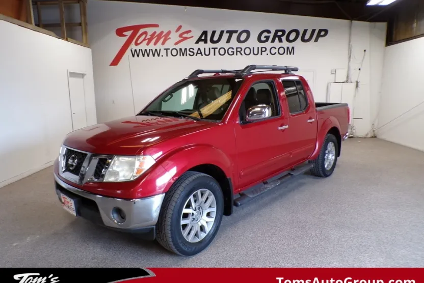 2012 Nissan Frontier SL photo 1