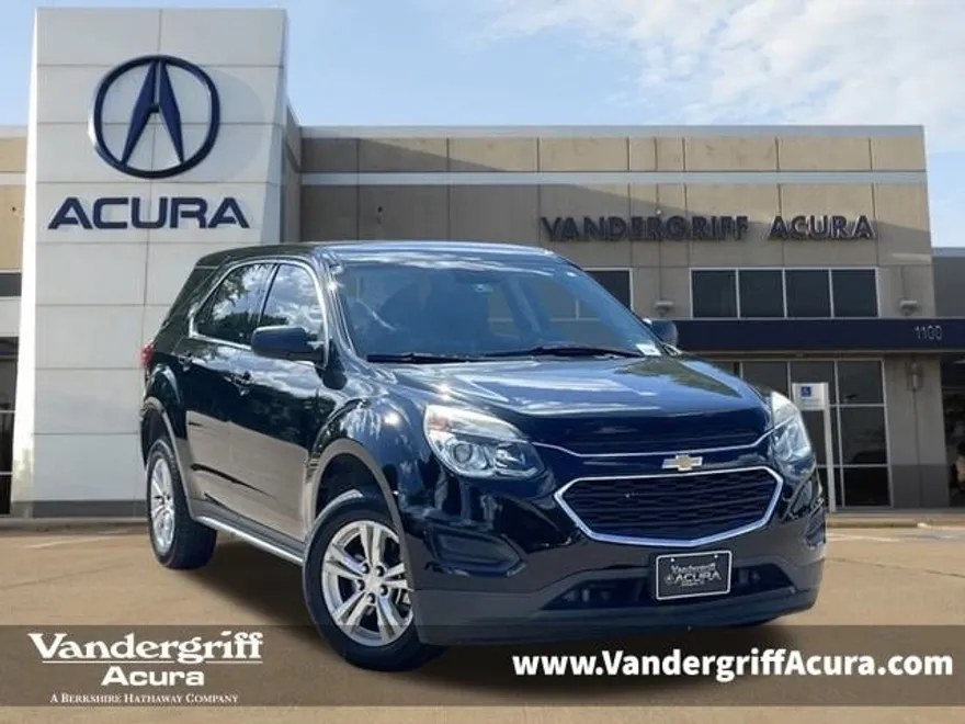 2017 Chevrolet Equinox LS photo 1