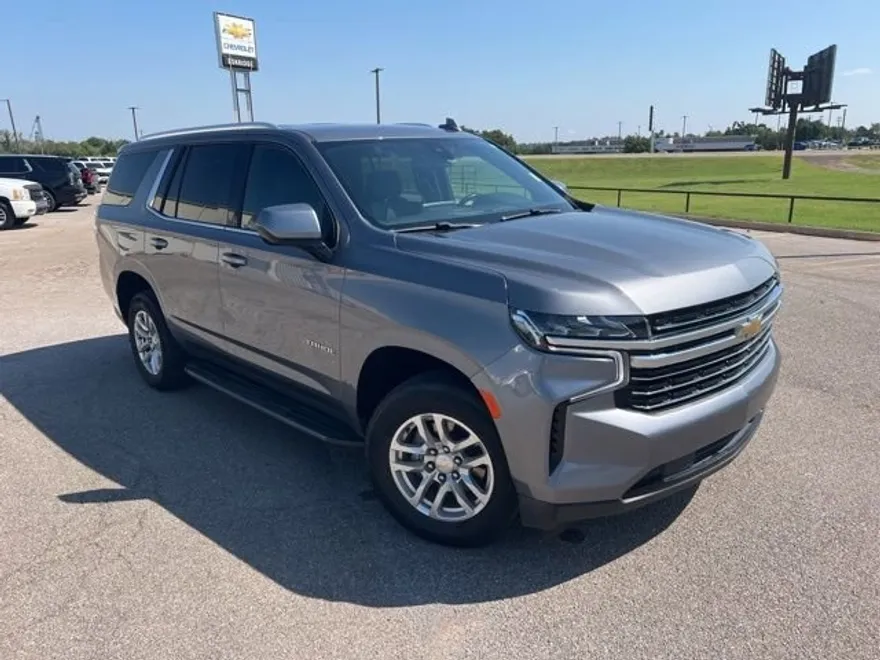 2021 Chevrolet Tahoe LT photo 1