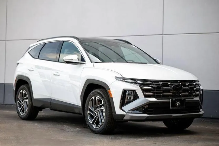 2025 Hyundai Tucson Limited photo 1