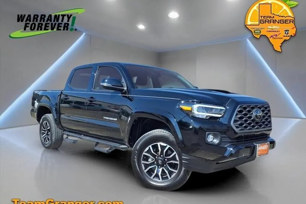 2023 Toyota Tacoma TRD Sport V6 photo 1