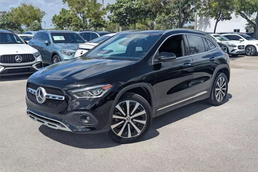 2022 Mercedes Benz GLA 250 photo 1
