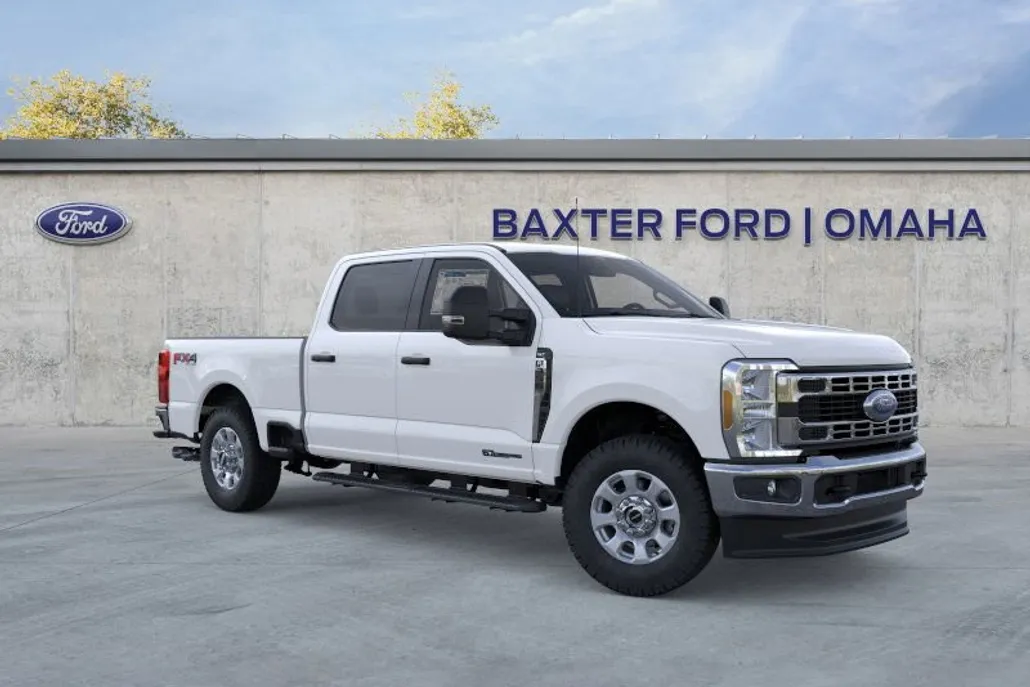 2025 Ford F-350 XLT photo 1