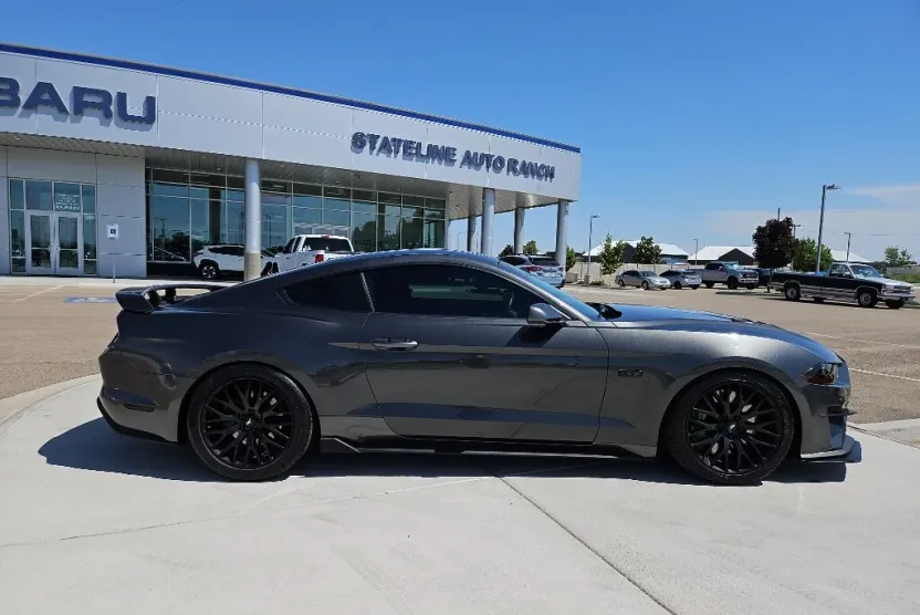 2018 Ford Mustang GT photo 1