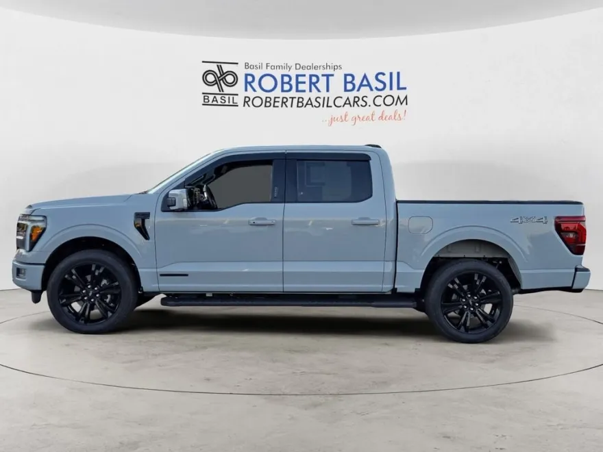 2024 Ford F-150 Lariat photo 1