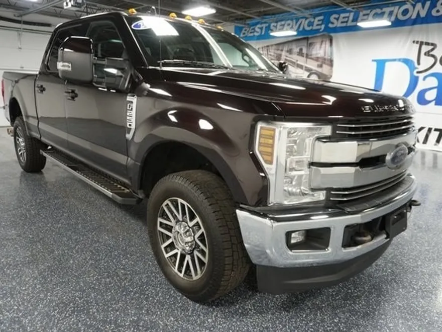 2019 Ford F-250 Lariat photo 1