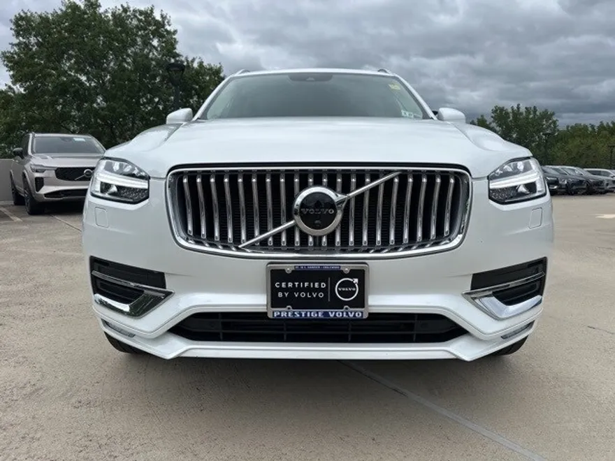 2022 Volvo XC90 T6 AWD Inscription photo 1