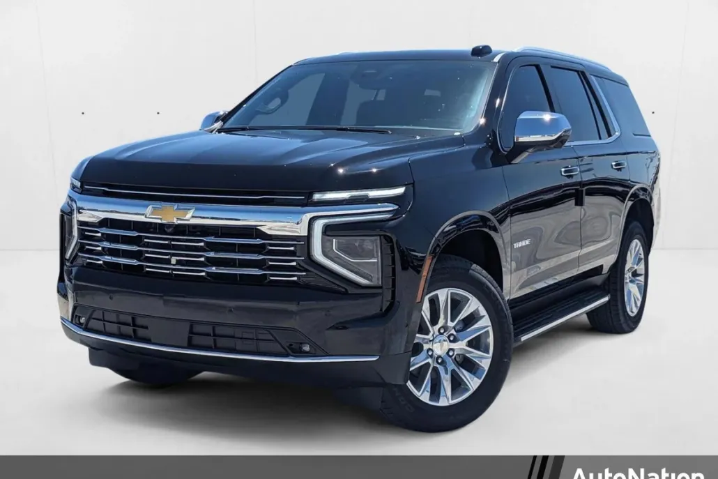 2025 Chevrolet Tahoe Premier photo 1