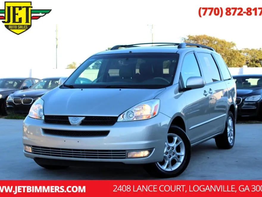 2005 Toyota Sienna XLE photo 1