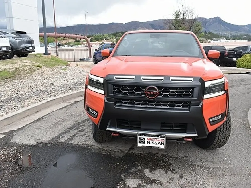 2025 Nissan Frontier PRO-4X photo 1
