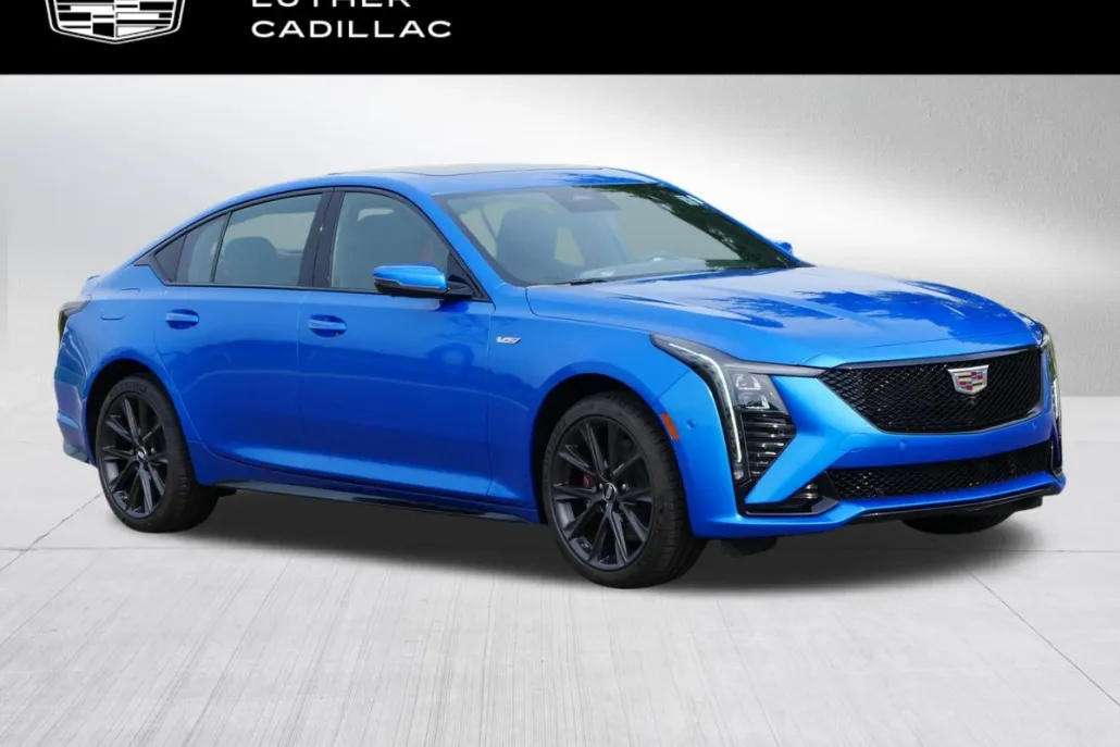 2026 Cadillac CT5 V photo 1