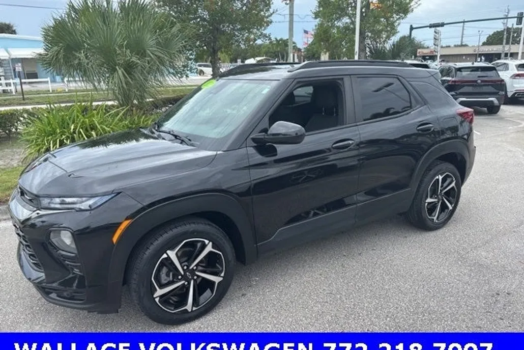 2022 Chevrolet Trailblazer RS photo 1