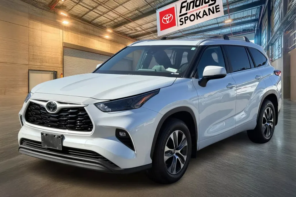 2023 Toyota Highlander Limited Platinum XLE XSE photo 1