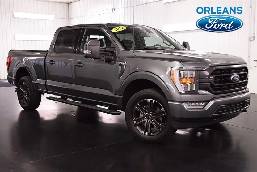 2022 Ford F-150 XLT photo 1