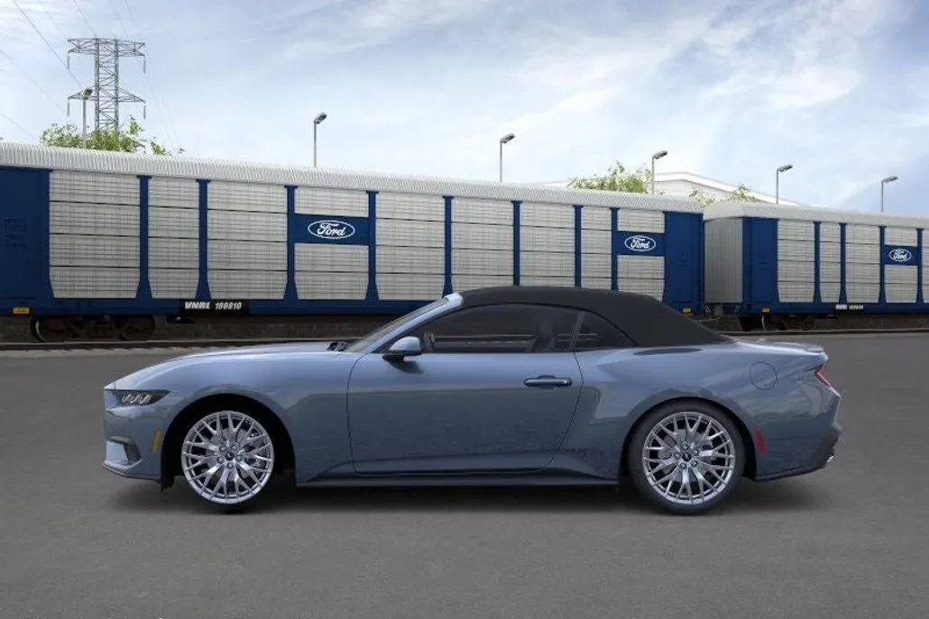 2025 Ford Mustang EcoBoost Premium Convertible photo 1