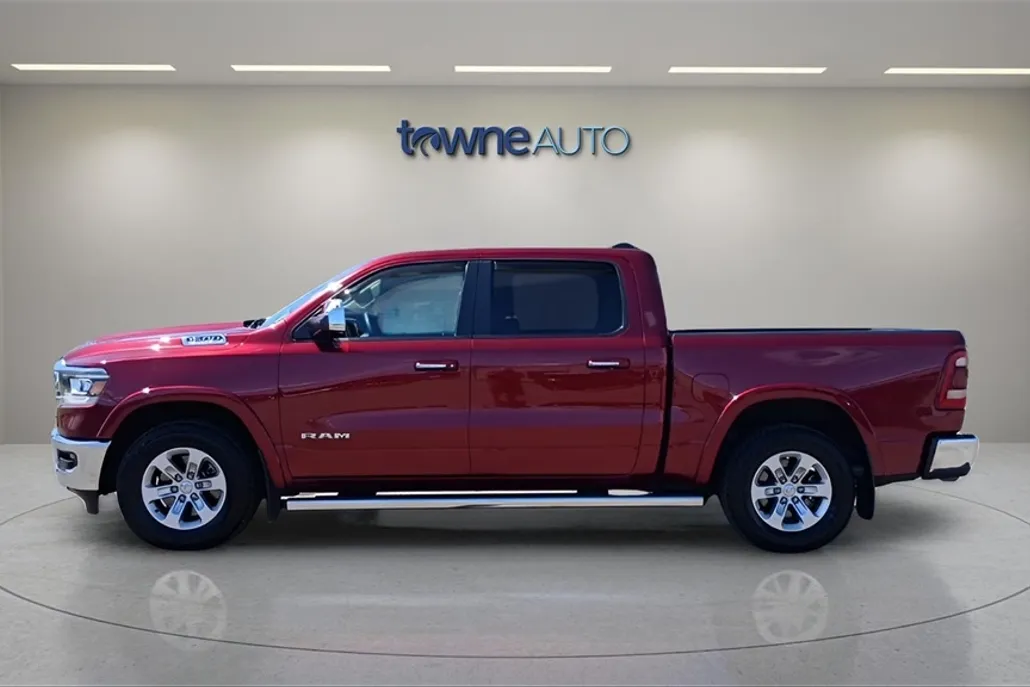 2020 Ram 1500 Laramie photo 1