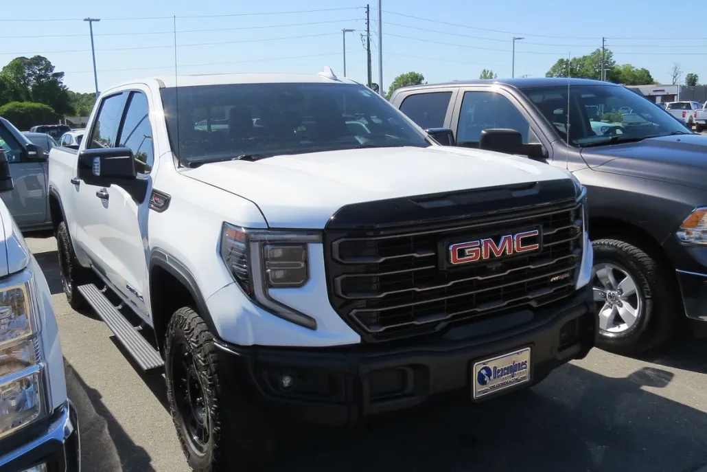 2023 Gmc Sierra 1500 AT4X photo 1