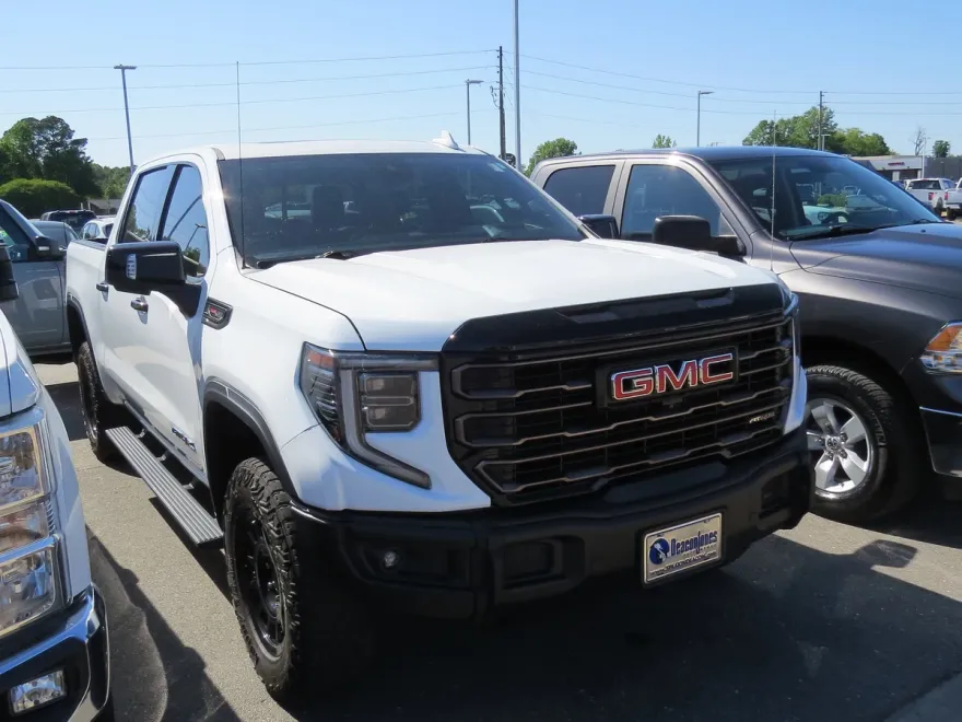 2023 Gmc Sierra 1500 AT4X photo 1