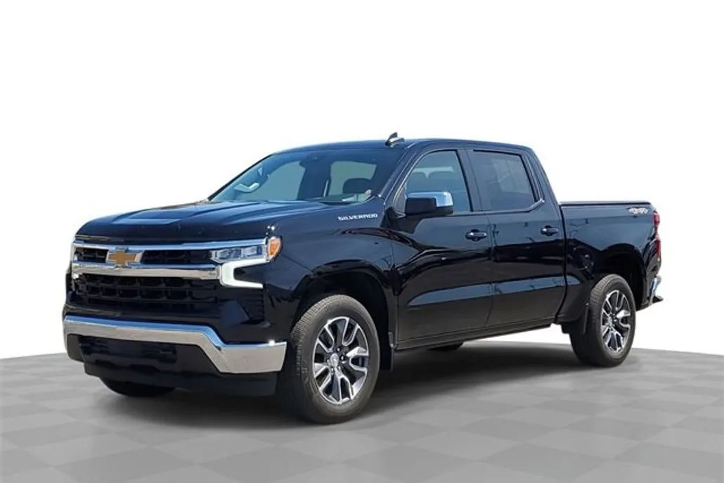 2024 Chevrolet Silverado 1500 LT photo 1