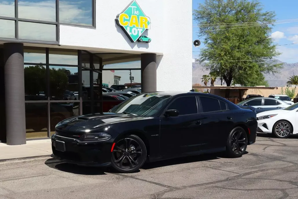 2021 Dodge Charger R/T photo 1