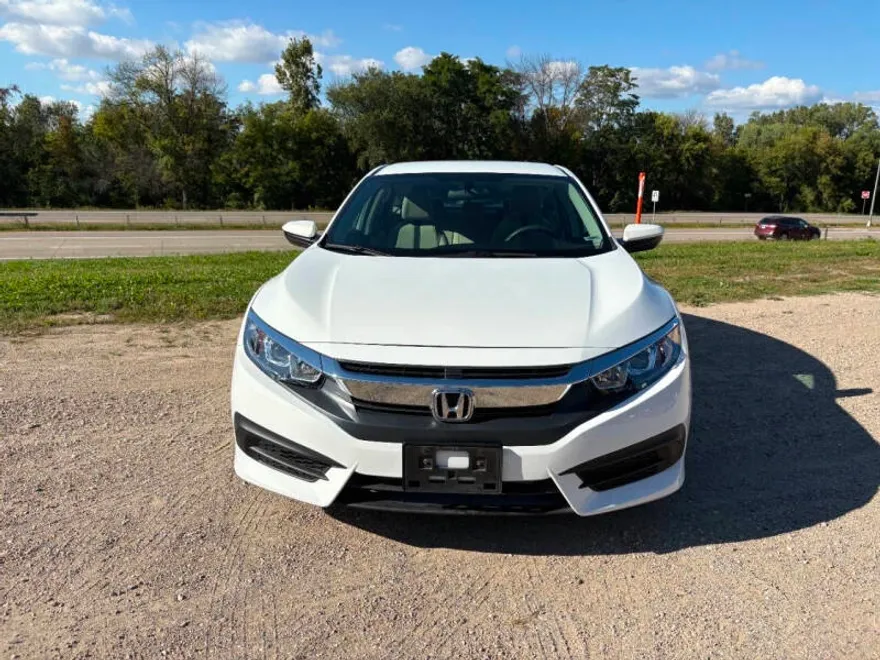 2017 Honda Civic LX photo 1
