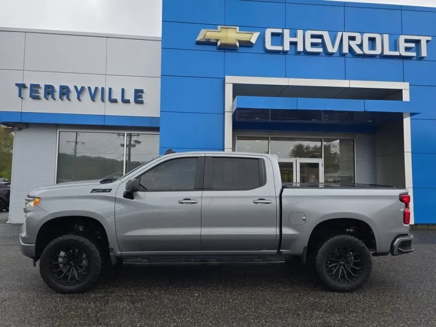 2024 Chevrolet Silverado 1500 RST photo 1