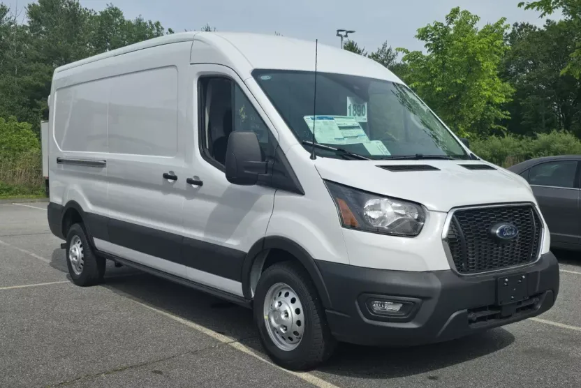 2025 Ford Transit Cargo Van photo 1