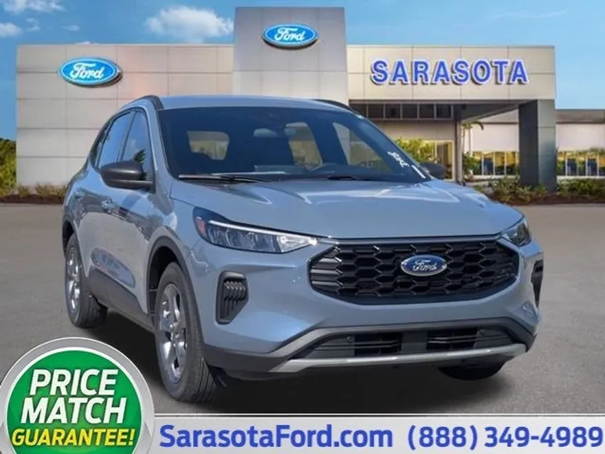 2025 Ford Escape ST-Line photo 1