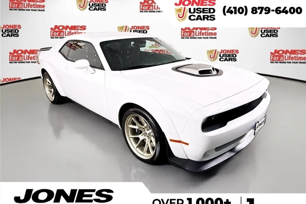 2023 Dodge Challenger R/T Scat Pack photo 1