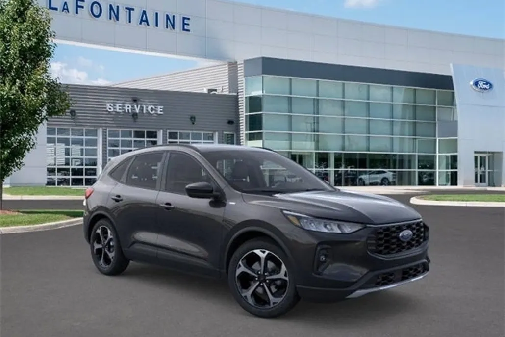 2025 Ford Escape Hybrid ST-Line Select photo 1