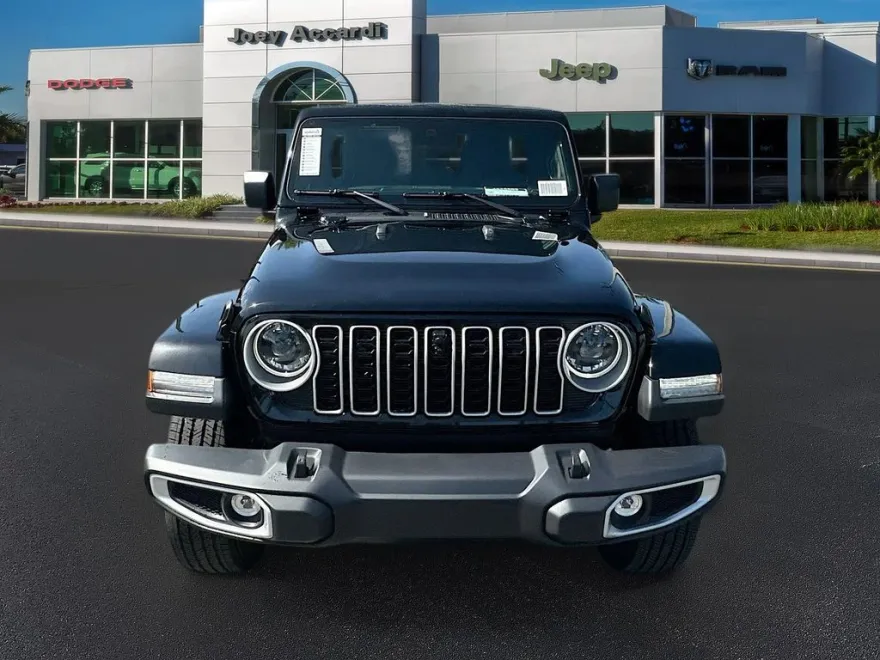 2025 Jeep Wrangler Sahara photo 1