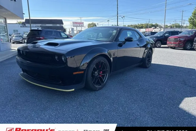 2023 Dodge Challenger SRT8 Hellcat Widebody photo 1